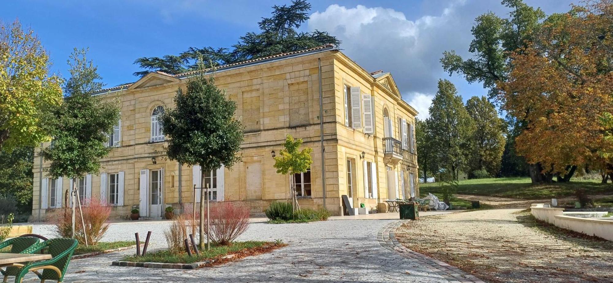 Chateau Erigoye Beychac-et-Caillau ภายนอก รูปภาพ